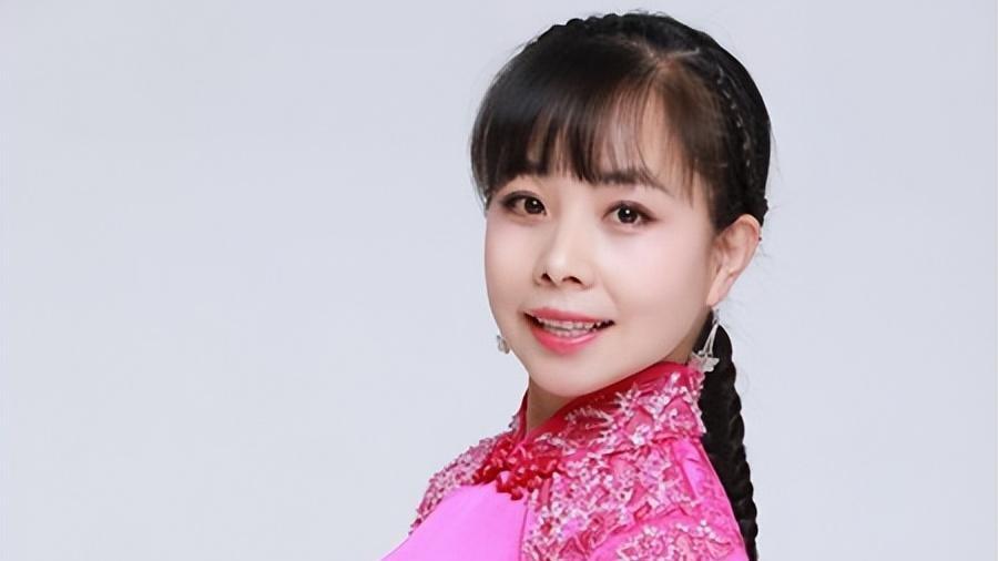 王二妮|歌手王二妮：土得掉渣是大美，亲情婚姻都有泪