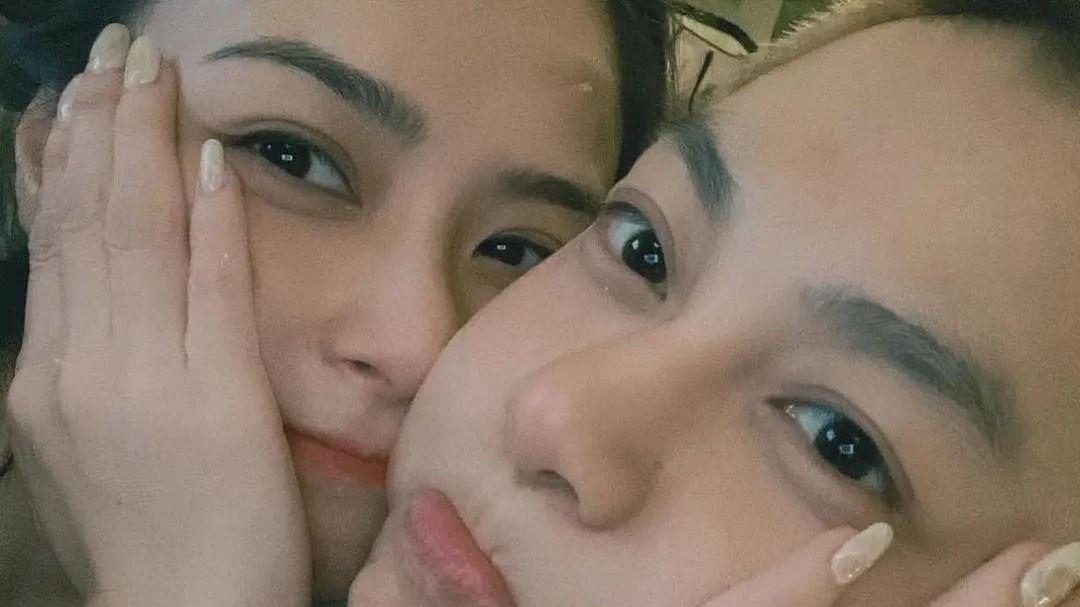 阿娇公开恋情？晒与皇甫圣华贴脸照，对方是女性常以男人形象示人