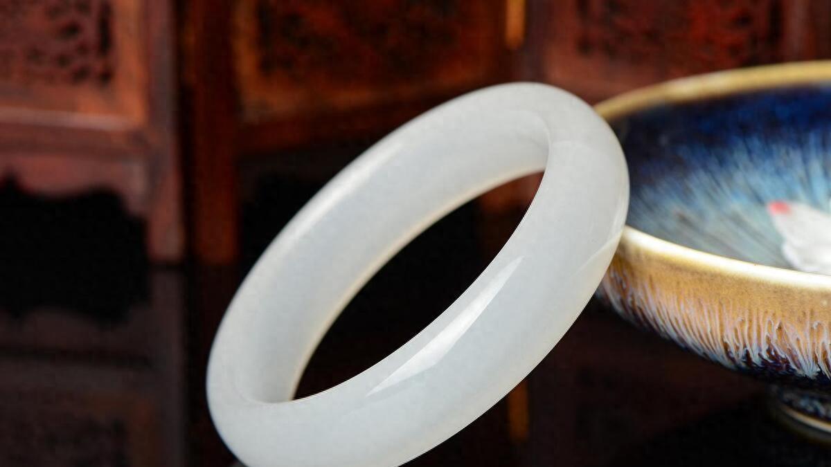 和田玉手镯最全详解！