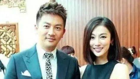 苏有朋隐婚15年了？女方真面目曝光，身价令人惊讶？怪不得他没正眼瞧林心如？