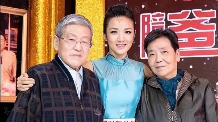 央视主持人管彤：这辈子最正确的决定，就是42岁还为普通丈夫生子