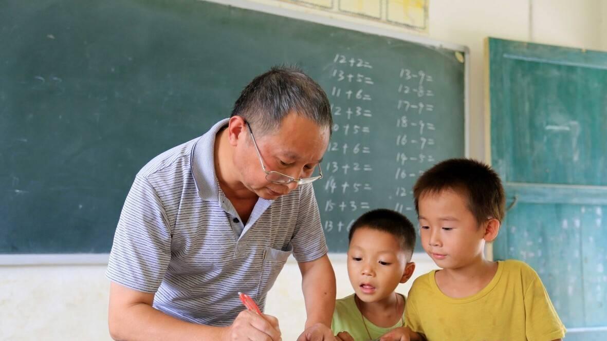 教师|立马见效！教师“退出机制”才刚落地，教师招聘就“遇冷”了？