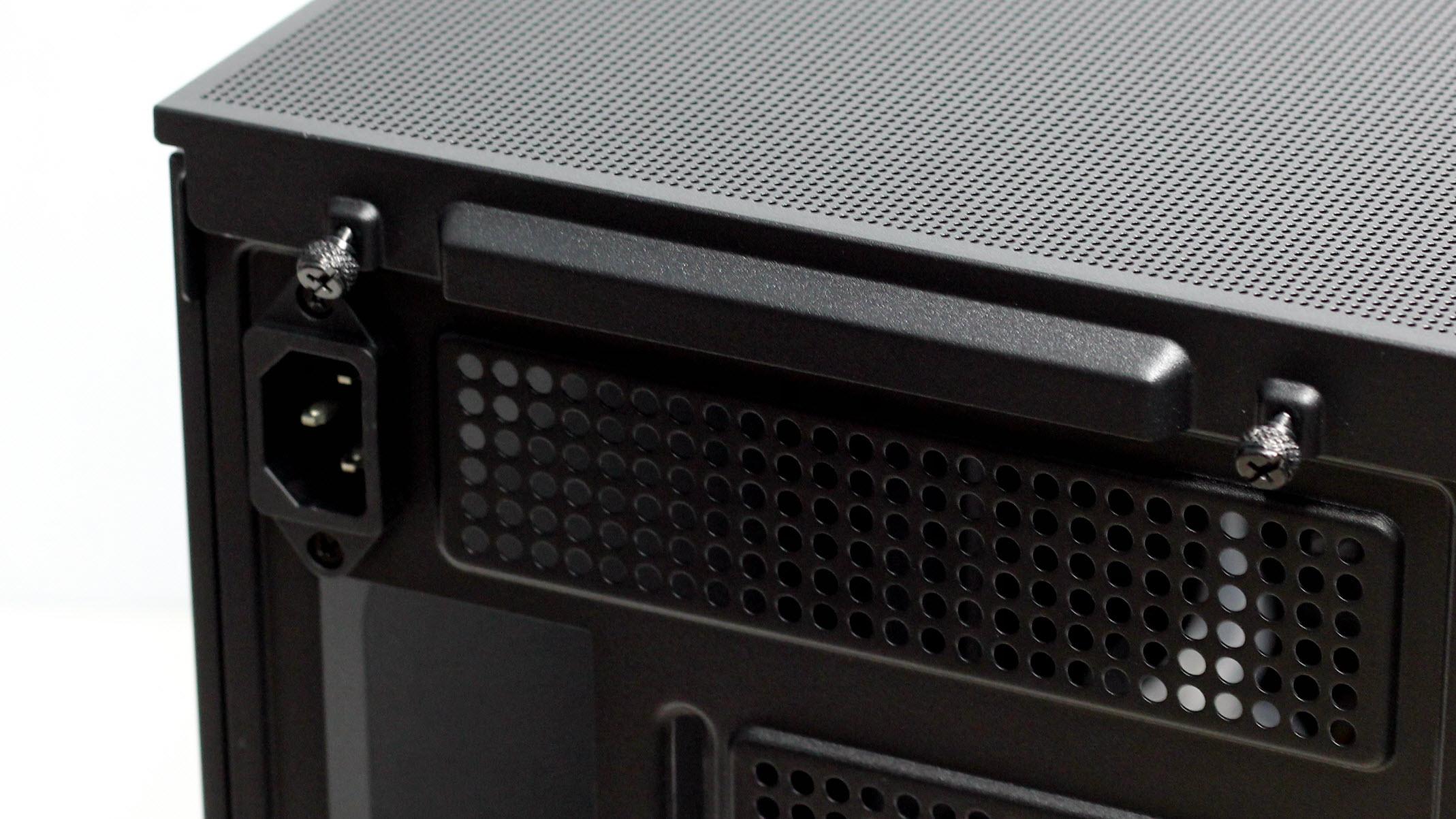 |小机箱中的卷王，乔思伯磨一剑无需十年