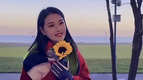 周海媚，57岁，离世！生前照片被曝光，邻居说出了更多的细节。