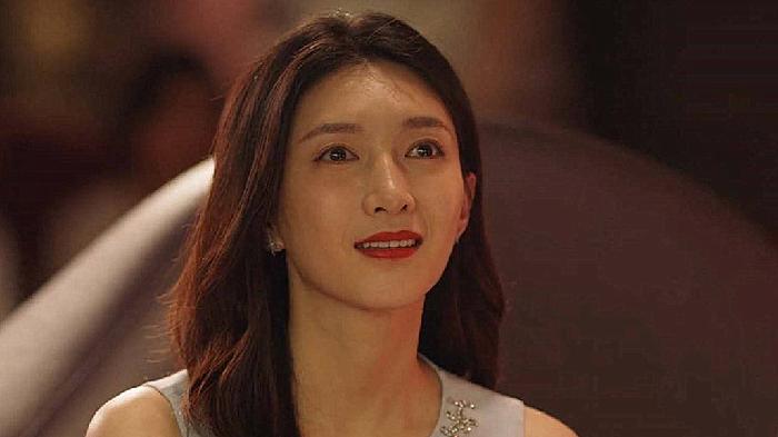 |三十而已：几乎在同一赛道上，顾佳有房有车，王漫妮为何一无所有