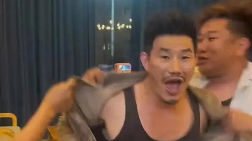 谢孟伟|3亿投资的《密战丛林》戏份被删光，把主演谢孟伟气破防了！