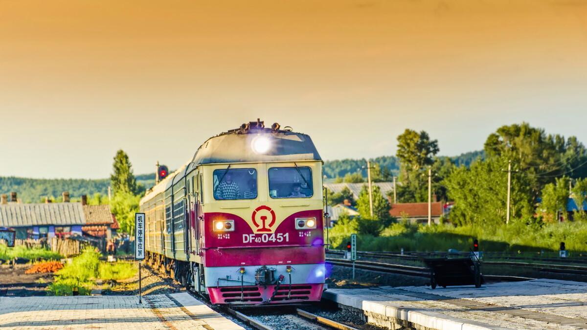 退休|铁路局下月启动招聘，转正是五险一金，报名有3个条件！