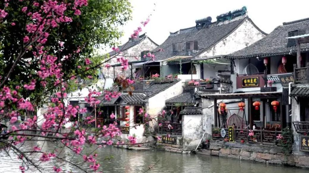 |江苏最适合养老的古镇，风光比乌镇西塘还美，消费比周庄同里更低