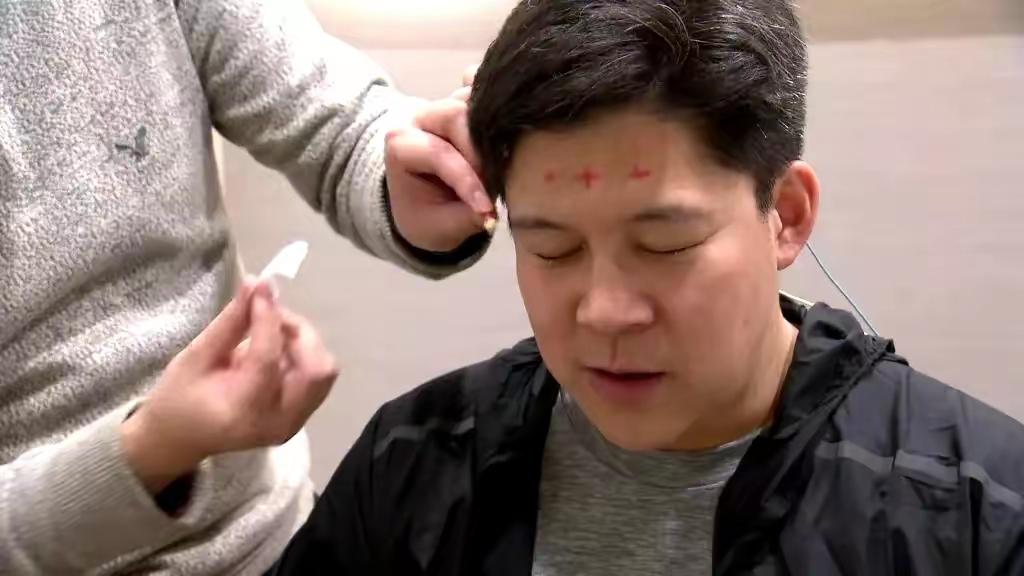 霍启刚的病情引起中年男性共鸣，网友直言这是中年危机的一种表现