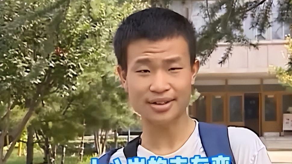 韦东奕放假回老家，状态跟之前截然不同，手里又有“新配置”