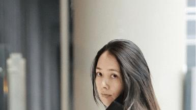 郭碧婷|郭碧婷婚变传闻后独自走机场，素颜出镜眼袋超大显憔悴，气质全无