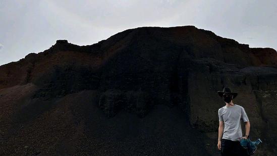 好热闹，王一博的一张图，让三家粉圈炸开了锅