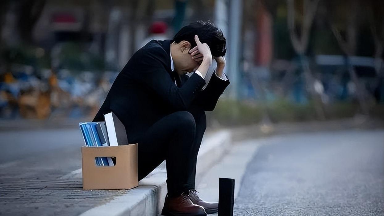 hr|阿里辟谣: 未大批裁员, 仅自我革新升级! 拟新招1.5万, 含校招3000人