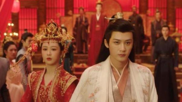 长相思：相柳最大的悲剧不是“战死”，而是没有遇到西陵珩？