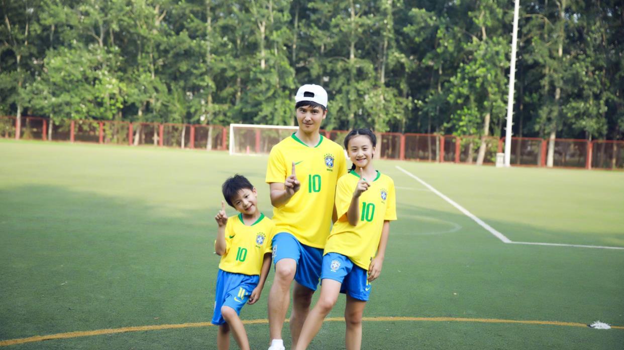 田雨橙|“森碟”参加国际比赛，亮相赛场初战告捷，与王诗龄形成鲜明对比