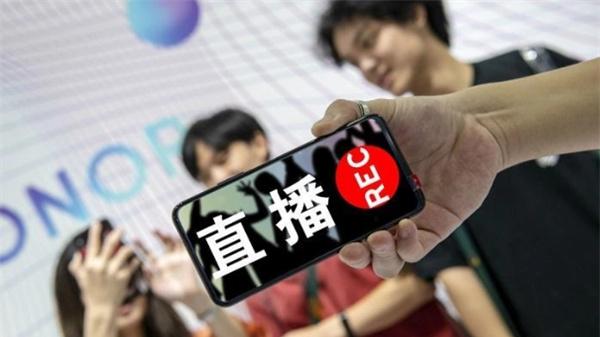 面膜 别只看网红直播推荐 得看她们自己用什么产品 满分好用护肤品推荐