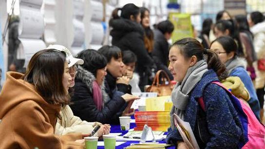 专升本|教育部门颁发新通知，专科生“喜从天降”，学历不再是绊脚石