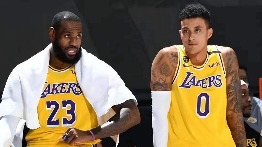 蒂姆·邓肯|职业生涯拿下900胜有多难？历史上仅7人做到，邓肯领衔3人千胜！