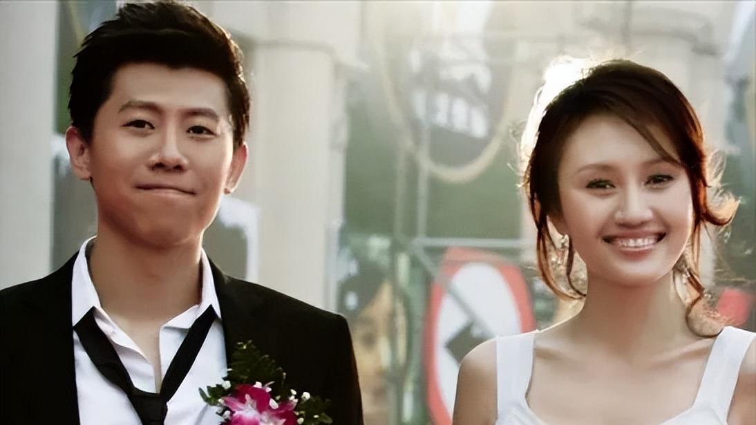 夏雨：结婚不邀请父亲，婚后与母亲明算账，妻子袁泉为他感到心疼