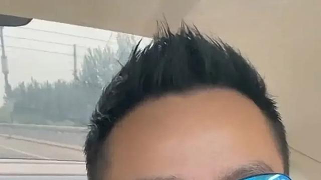 葛斯齐直播别有深意，爆料小S老公另有豪宅，大S是不折不扣的明星