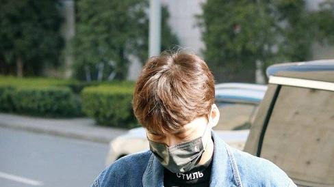 李易峰|李易峰PC被抓后的首次消息，刘璇老公透漏：挺好的！