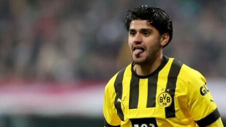 达胡德|布莱顿接近签下马哈茂德·达胡德。