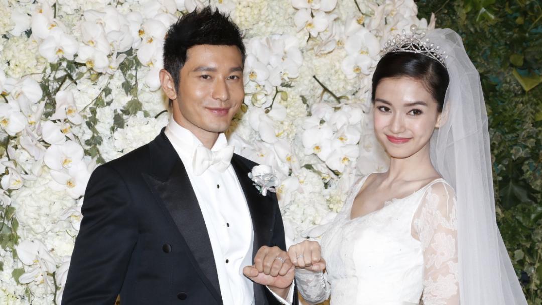 骗了我们24年！原来她就是黄晓明的亲生母亲，怪不得儿子能大红大紫