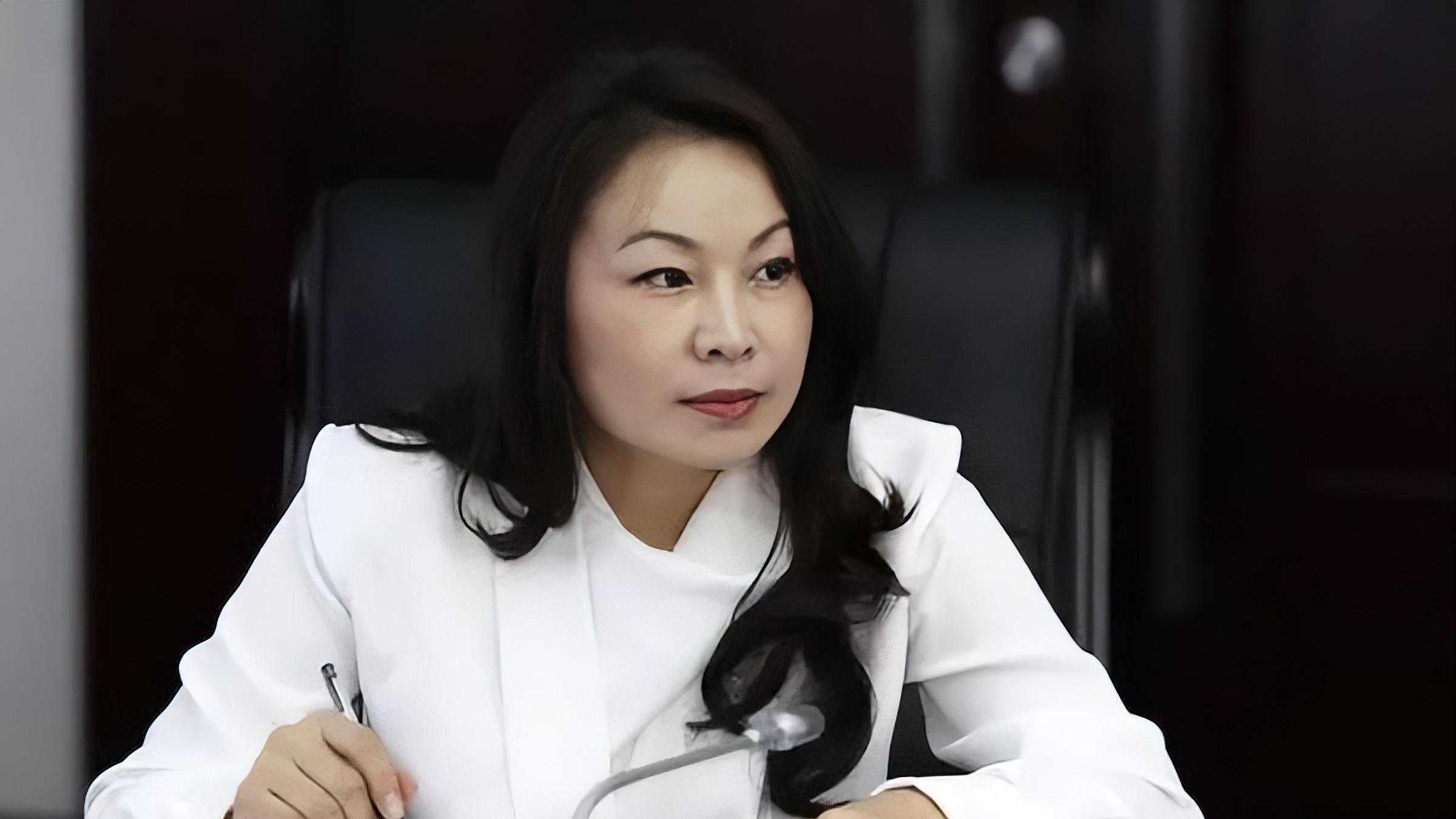 罗敏|为升职不惜以身体开道，同时服务于三名高官，这个美女贪官终被抓！