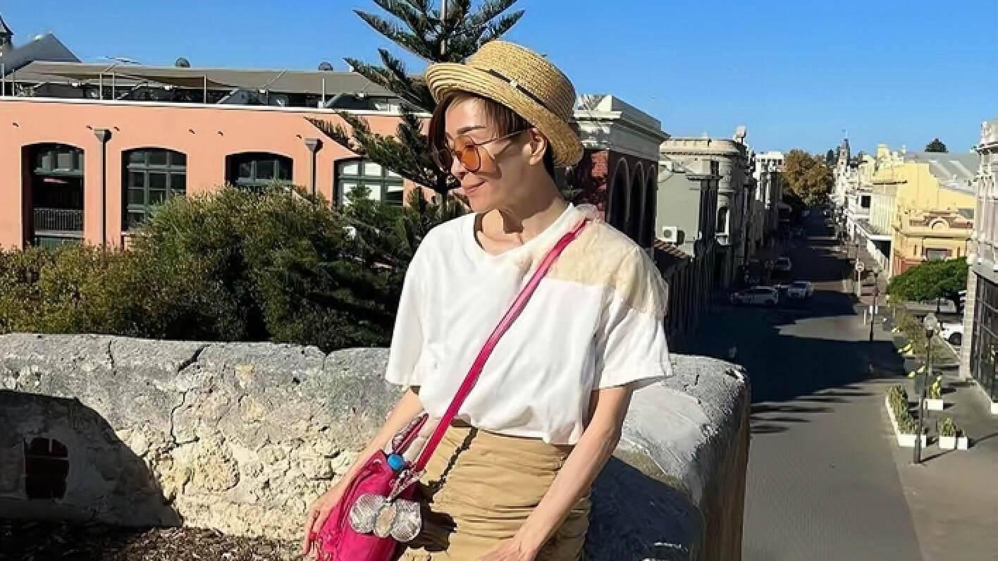 伍咏薇|香港知名女星被质疑患病，瘦到双颊凹陷青筋凸起，宛如纸片人