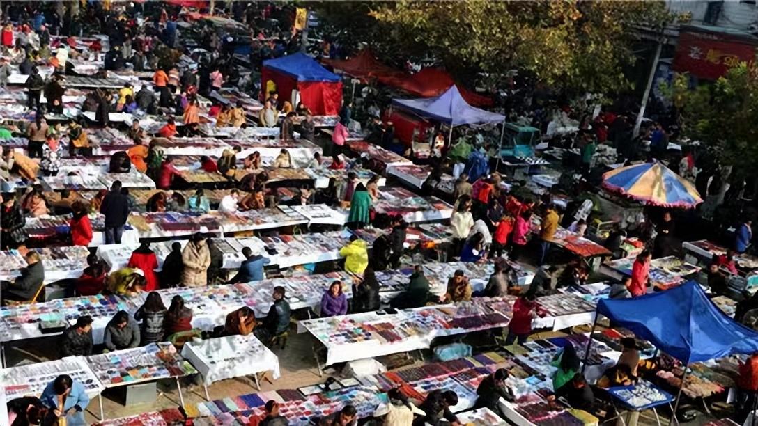 逛过水晶大集没有？要不来看看？