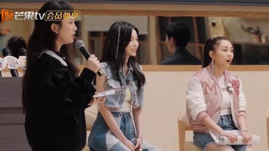 于文文|华晨宇再次被追星，于文文乖巧又叛逆，拒绝加入那英战队