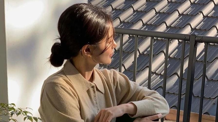 减脂|发型越简单越高级！韩式低丸子慵懒又显女人味，简约温婉又显气质