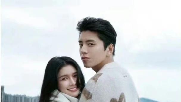 王大陆蔡卓宜疑似分手，两人删除合照相互取关，蔡卓宜发文显悲伤