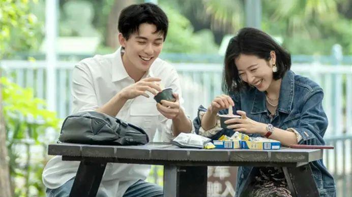 姐姐|周雨彤的快乐，谁懂？