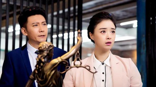 继承人|《继承人》：该剧讲述了职场中发生的故事，获得了观众一致的好评