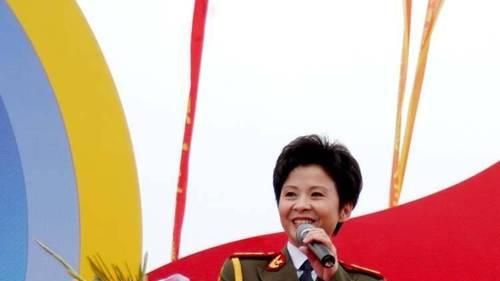 一百万一夜？赖昌星多年后揭秘两人关系，董文华的秘密藏不住了