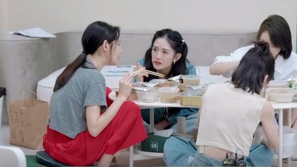 秋瓷炫|贾静雯曝修杰楷想认识秋瓷炫，夸赞其漂亮，朱珠最受哥哥弟弟欢迎