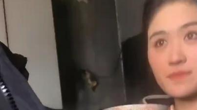 陈萌|露馅了！陈萌穿睡衣喝汤，大衣嫂做饭伺候她和小伟，贤惠疑是幌子！