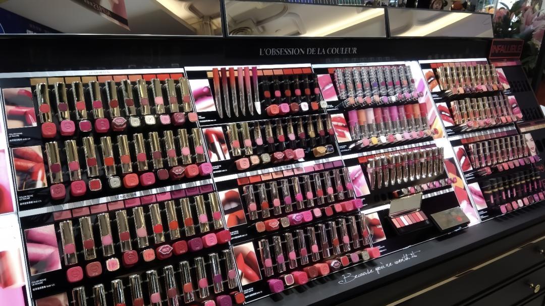 中国女人的脸，也要过紧日子了？