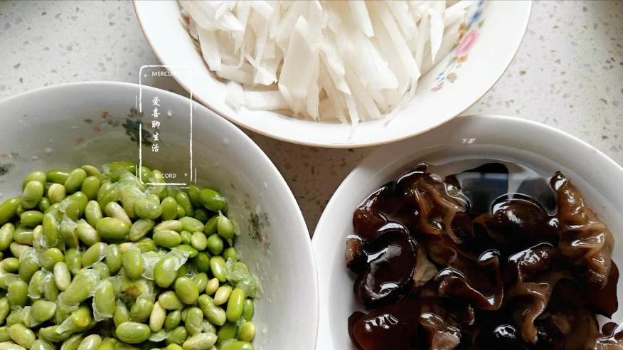 萝卜|萝卜和它俩是绝配，简单炒一炒，软嫩鲜香，营养味美，比吃肉还过瘾
