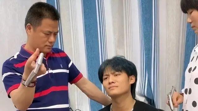 “三只羊”年纳税2个亿，疯狂小杨哥年入500亿，他们靠的是啥