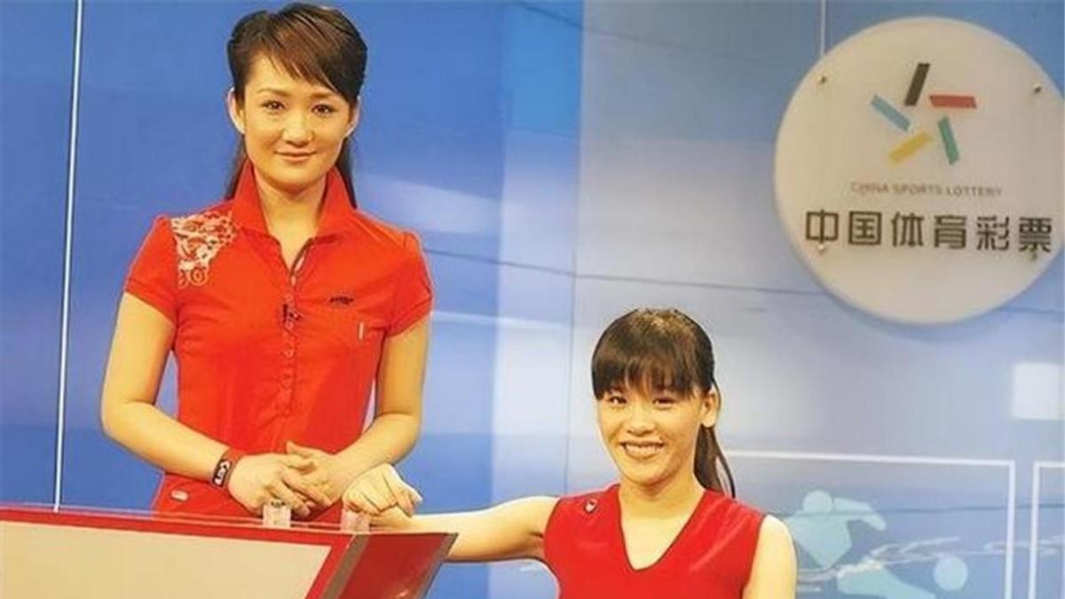 电影|瘫痪25年桑兰近况：42岁仍白皙漂亮，嫁资产千万老公，儿子已9岁