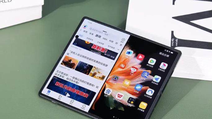 芯片|折叠屏是时代进步的象征，成功人士的标配，小米和 Vivo都有了范例