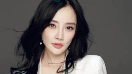 李小璐新恋情曝光？男方为土豪主播，疑似早已私下见面