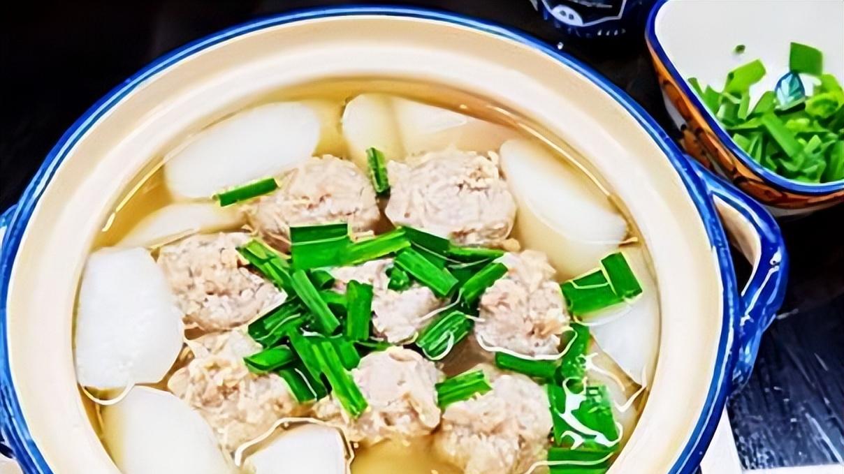 |秋后萝卜赛人参，推荐5种萝卜的做法，好吃又滋补，老少皆宜