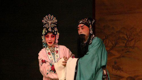 京剧|《纺棉花》、《大劈棺》一度被文人质疑低俗，而艺人也一度反思