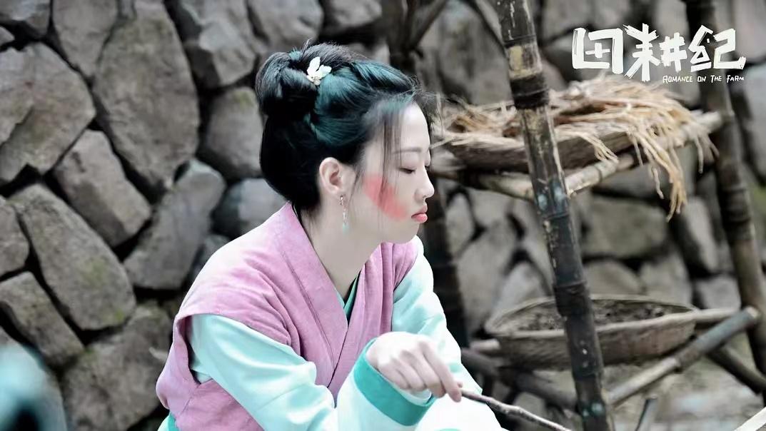 《田耕纪》：躲过26岁“古偶脸”田曦薇，却被30岁的“蛇蝎美人”惊艳