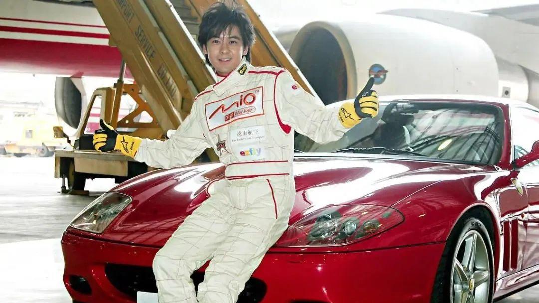 林志颖车祸后首次亮相，全网炸了：面目全非，太可惜了……