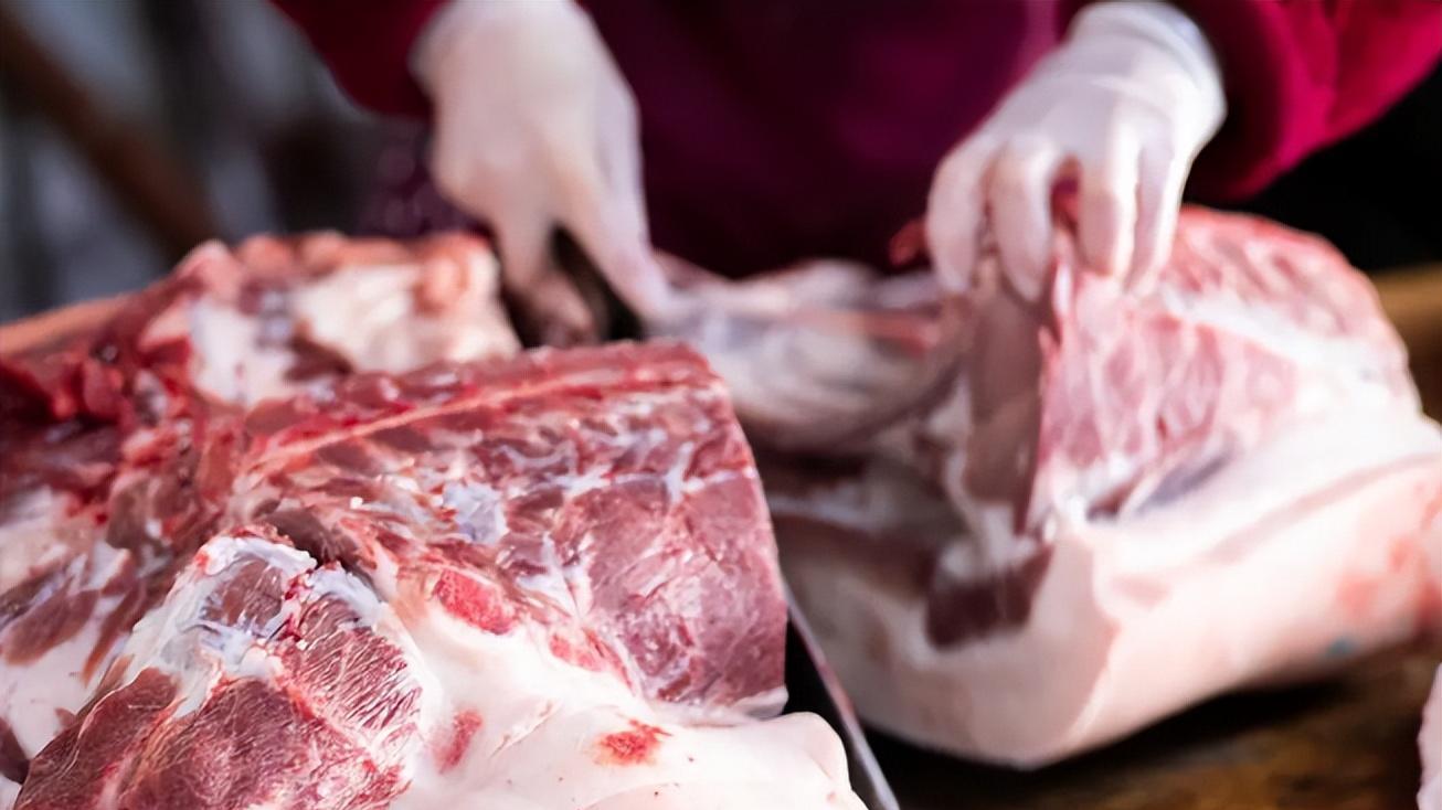猪肉|中国一年可吃掉7亿头猪，猪肉这种美食，为什么欧美人很少吃？