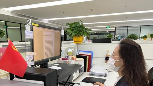 |又一高薪“铁饭碗”招聘，年收入可超25万，这些学生或被优先录取